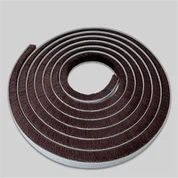 Tihendusriba pikad juuksed